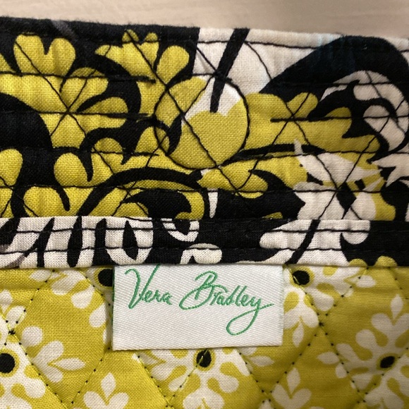 Vera Bradley Baroque Shoulder Tote. Like New - Picture 4 of 5
